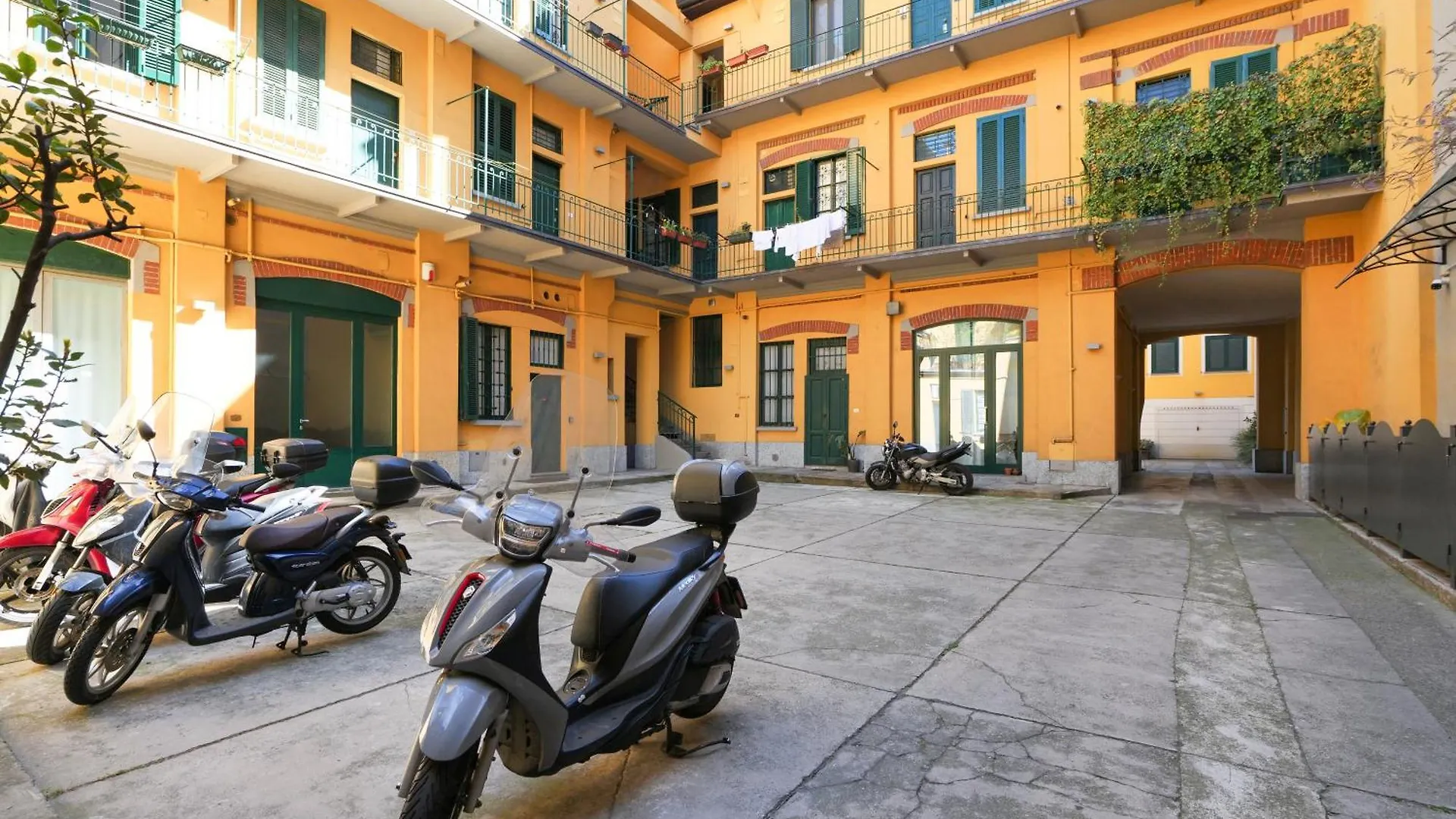 Appartamento Primopiano - Rasori Milano