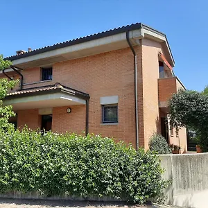 https://la-mimosa-dozza.emilia-romagnahotels.net